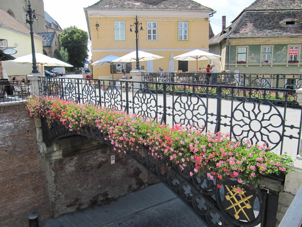 Mycontinental Sibiu Hotel Exterior foto